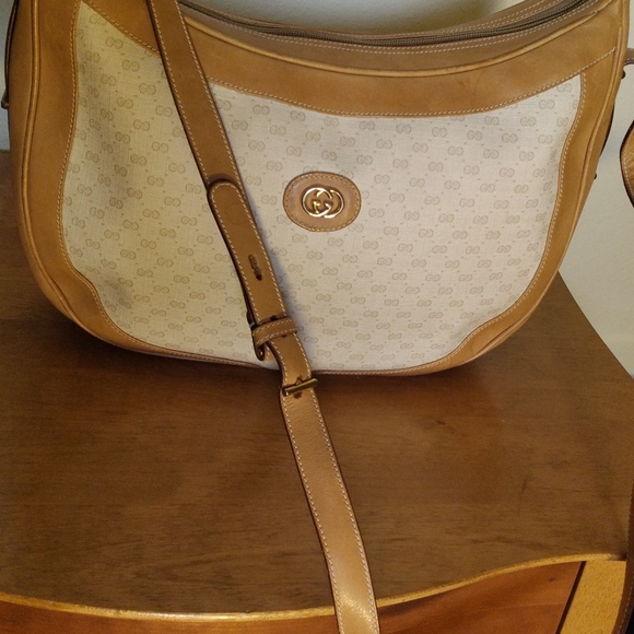 Gucci Handbags - Authentic Gucci Monogram Leather Handbag